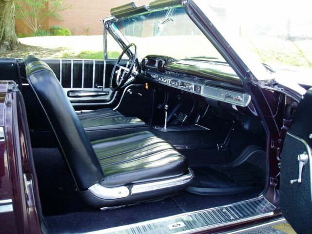 Ford Galaxie 1963 image number 11