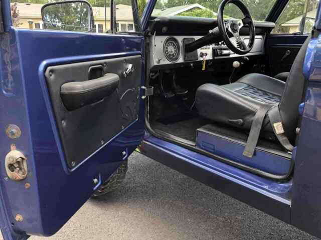 Ford Bronco 1976 image number 35
