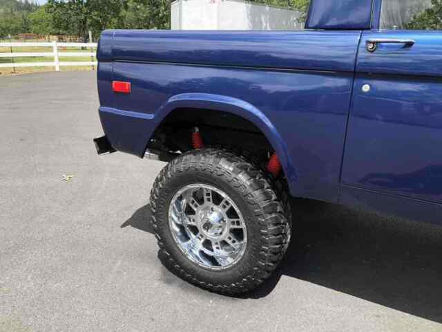 Ford Bronco 1976 image number 4