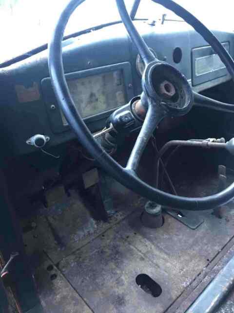 International KB-7 1947 image number 22