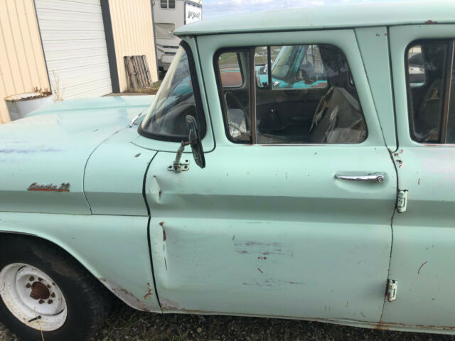 Chevrolet C-10 1961 image number 27