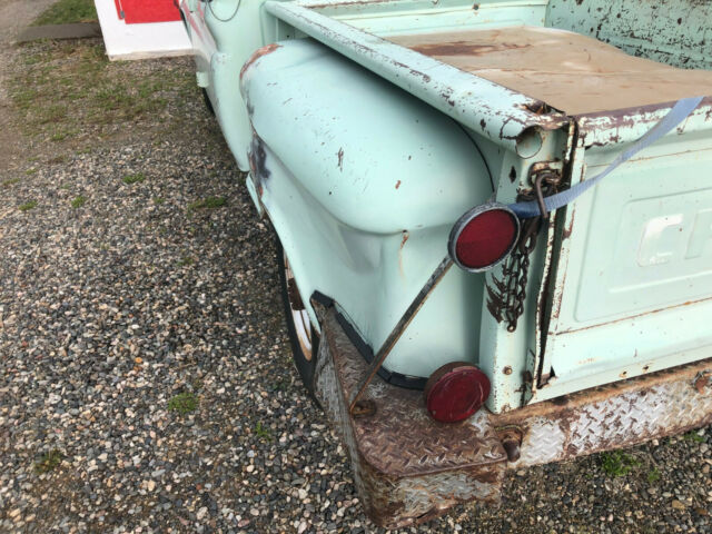 Chevrolet C-10 1961 image number 8