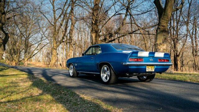 Chevrolet Camaro 1969 image number 2