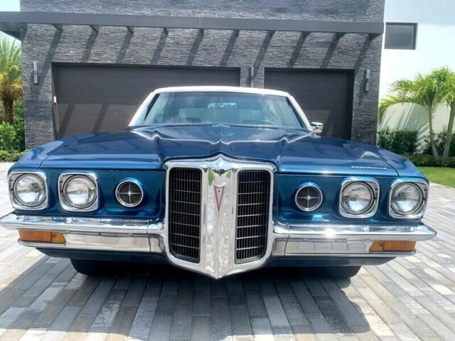 Pontiac Bonneville 1970 image number 26