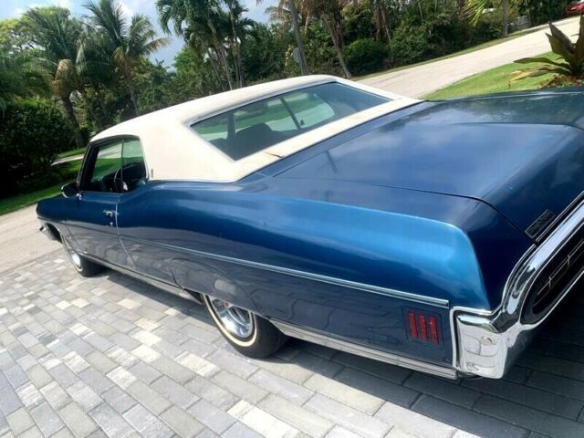 Pontiac Bonneville 1970 image number 36