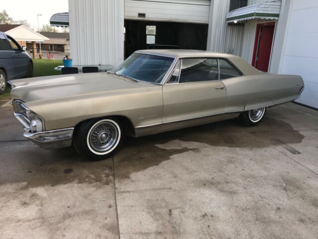 Pontiac Grand Prix 1965 image number 0