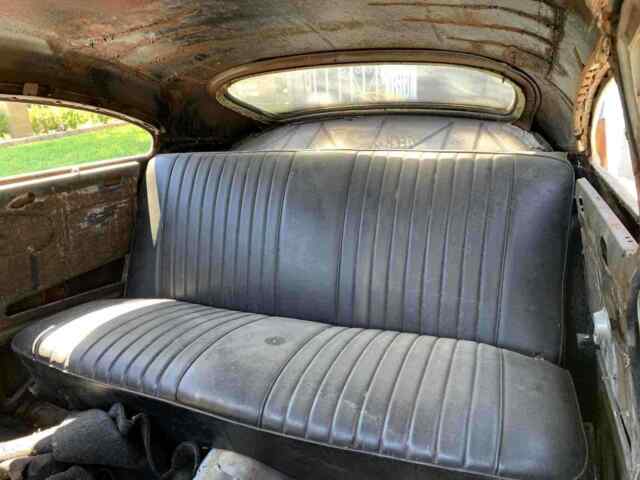 Chevrolet Fleetline 1949 image number 8