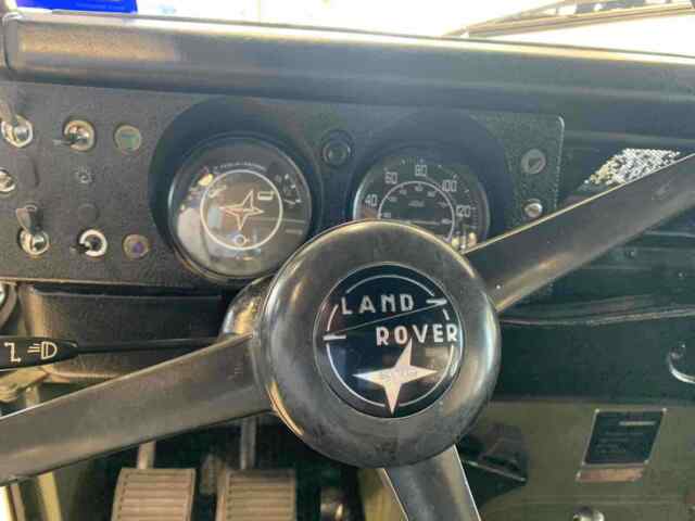 Land Rover Series III 1975 image number 15