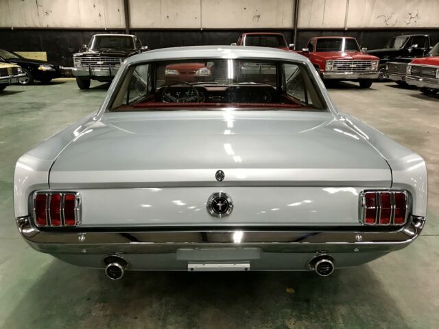 Ford Mustang 1965 image number 3