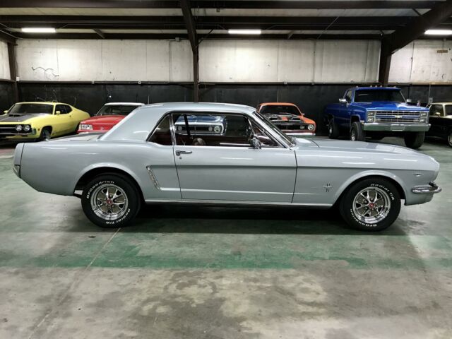 Ford Mustang 1965 image number 5