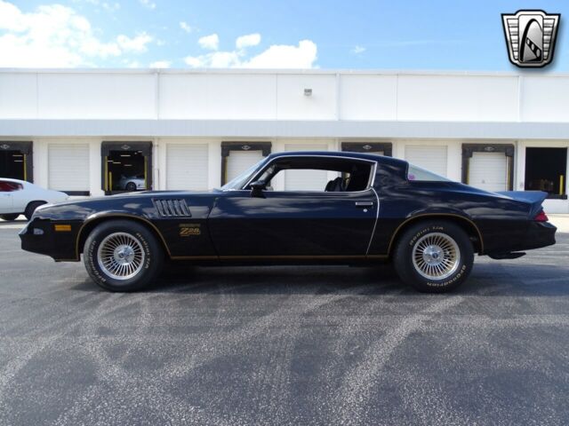 Chevrolet Camaro 1978 image number 4