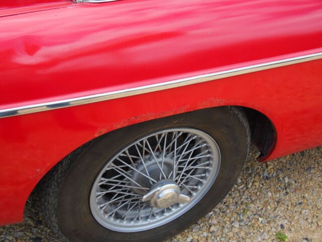 MG MGB 1967 image number 21