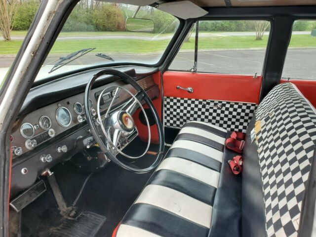 Checker G90 1967 image number 15