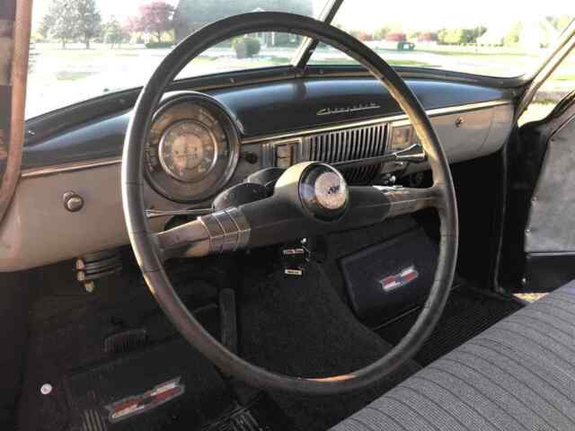 Chevrolet Fleetline 1950 image number 38