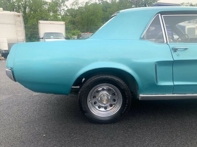 Ford Mustang 1968 image number 34