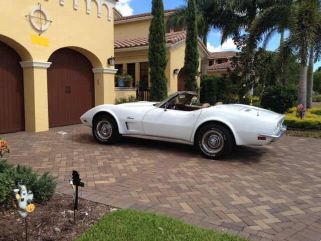 Chevrolet Corvette 1973 image number 19