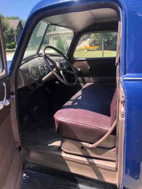 Chevrolet 3100 1947 image number 30