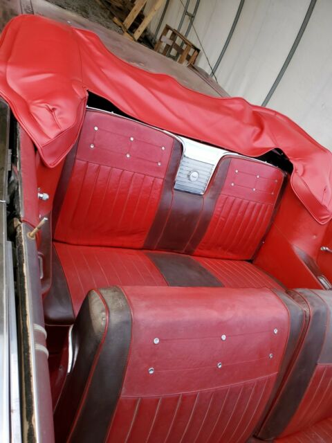 Ford Galaxie 500 1965 image number 2