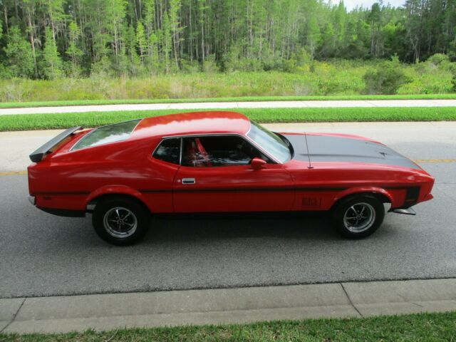Ford Mustang 1972 image number 26