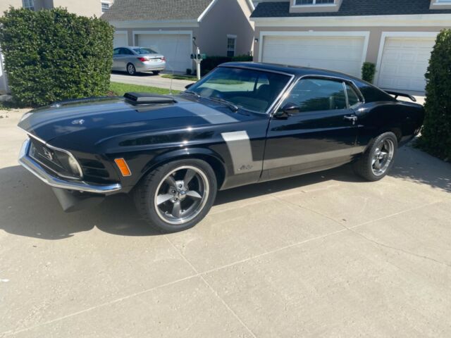 Ford Mustang 1970 image number 2