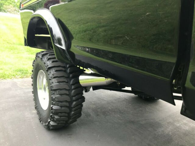 Ford F-250 1979 image number 18