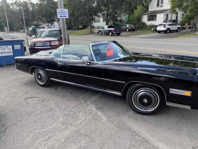 Cadillac Eldorado Convertible 1976 image number 13