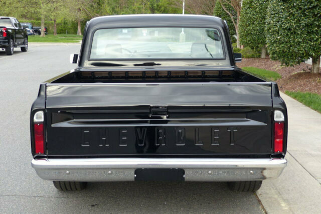 Chevrolet C-10 1968 image number 28