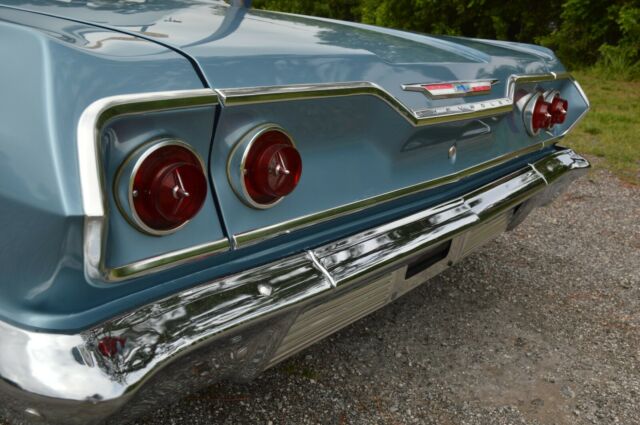 Chevrolet Bel Air/150/210 1963 image number 10