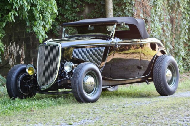 Ford Model 40 1934 image number 1