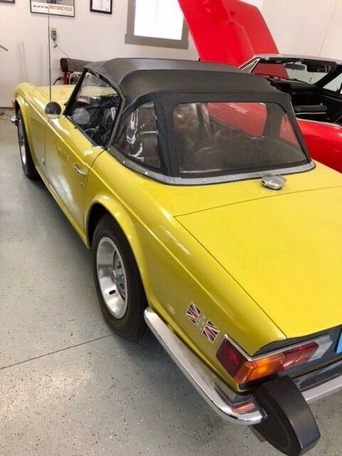 Triumph TR-6 1974 image number 13