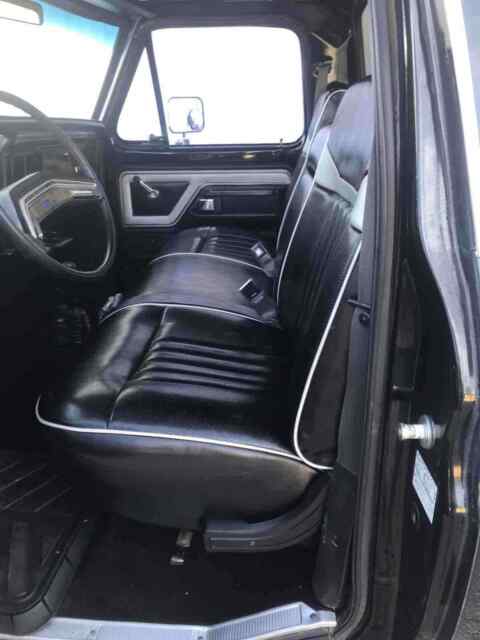 Ford F150 1979 image number 17