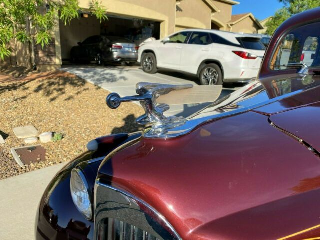 Packard Custom 1940 image number 9