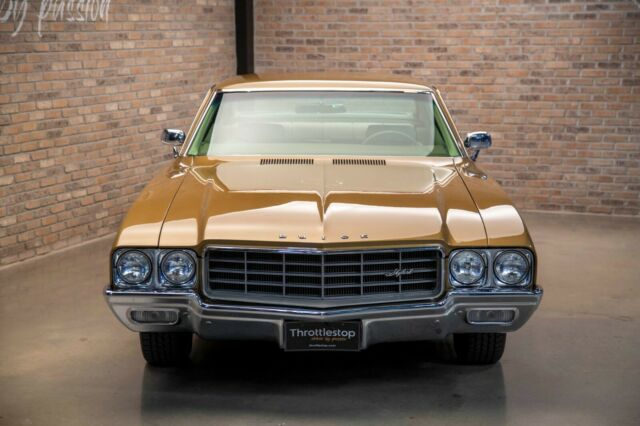 Buick Skylark 1970 image number 1