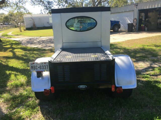 Ford Model T 1925 image number 4