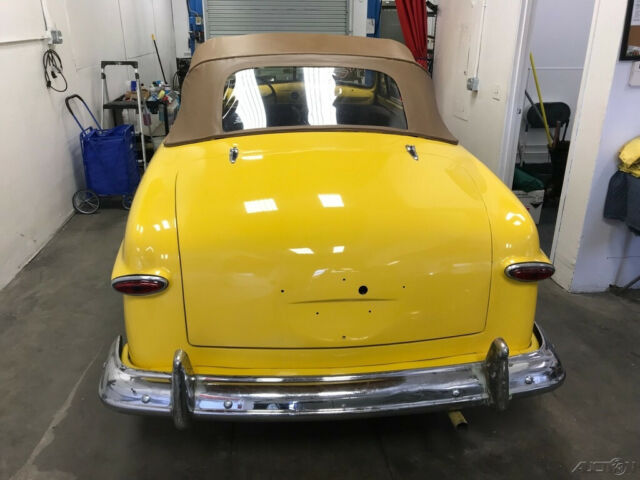 Ford Convertible 1949 image number 17
