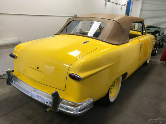 Ford Convertible 1949 image number 3