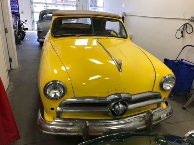 Ford Convertible 1949 image number 4
