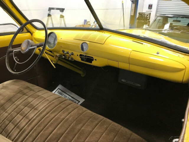 Ford Convertible 1949 image number 6