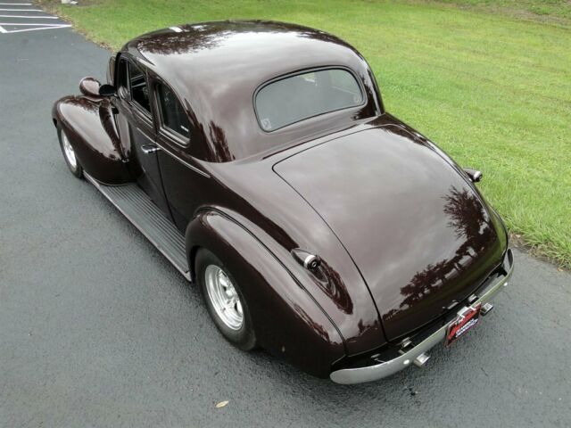 Chevrolet Deluxe Business Coup 1939 image number 44