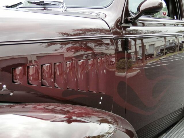 Chevrolet Deluxe Business Coup 1939 image number 5