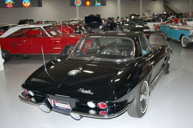 Chevrolet Corvette 1964 image number 16