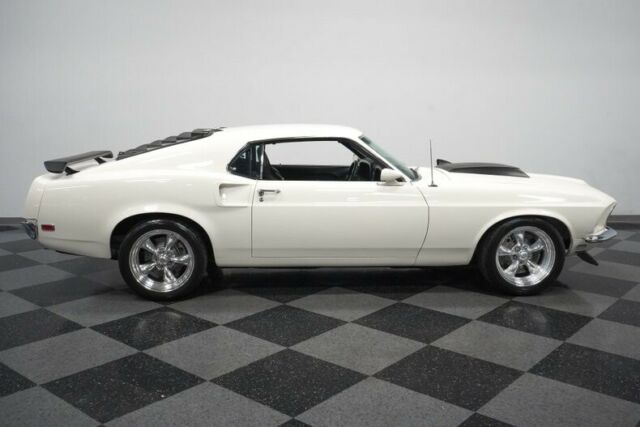 Ford Mustang 1969 image number 14