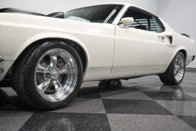 Ford Mustang 1969 image number 22