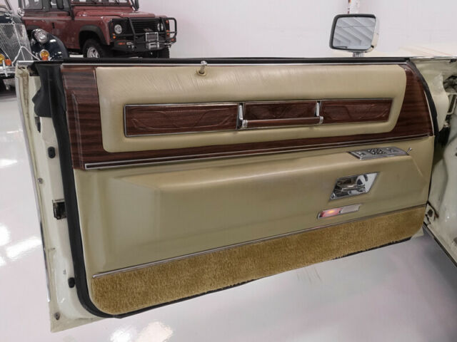 Cadillac Eldorado 1976 image number 14