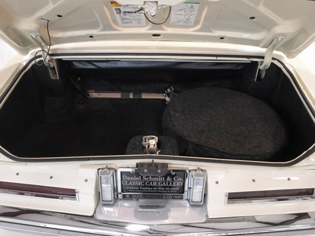 Cadillac Eldorado 1976 image number 42