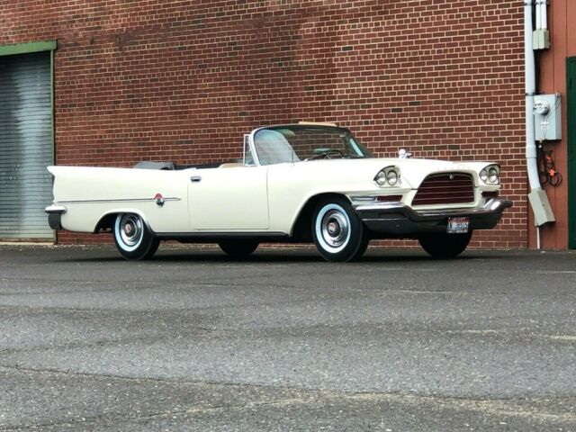 Chrysler 300E 1959 image number 14