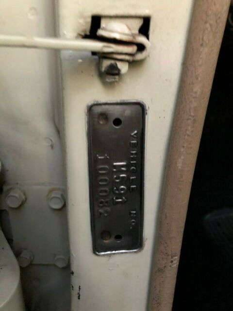 Chrysler 300E 1959 image number 38