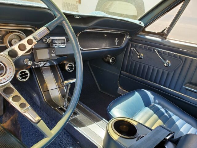Ford Mustang 1965 image number 35