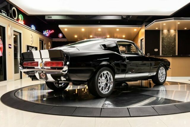 Ford Mustang 1967 image number 10