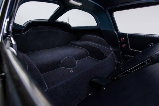 Chevrolet Corvette 1963 image number 28